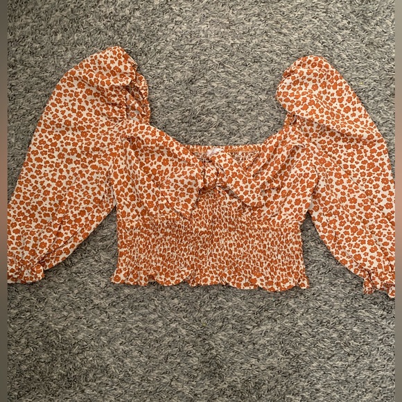 Orange Floral crop top - Picture 1 of 2